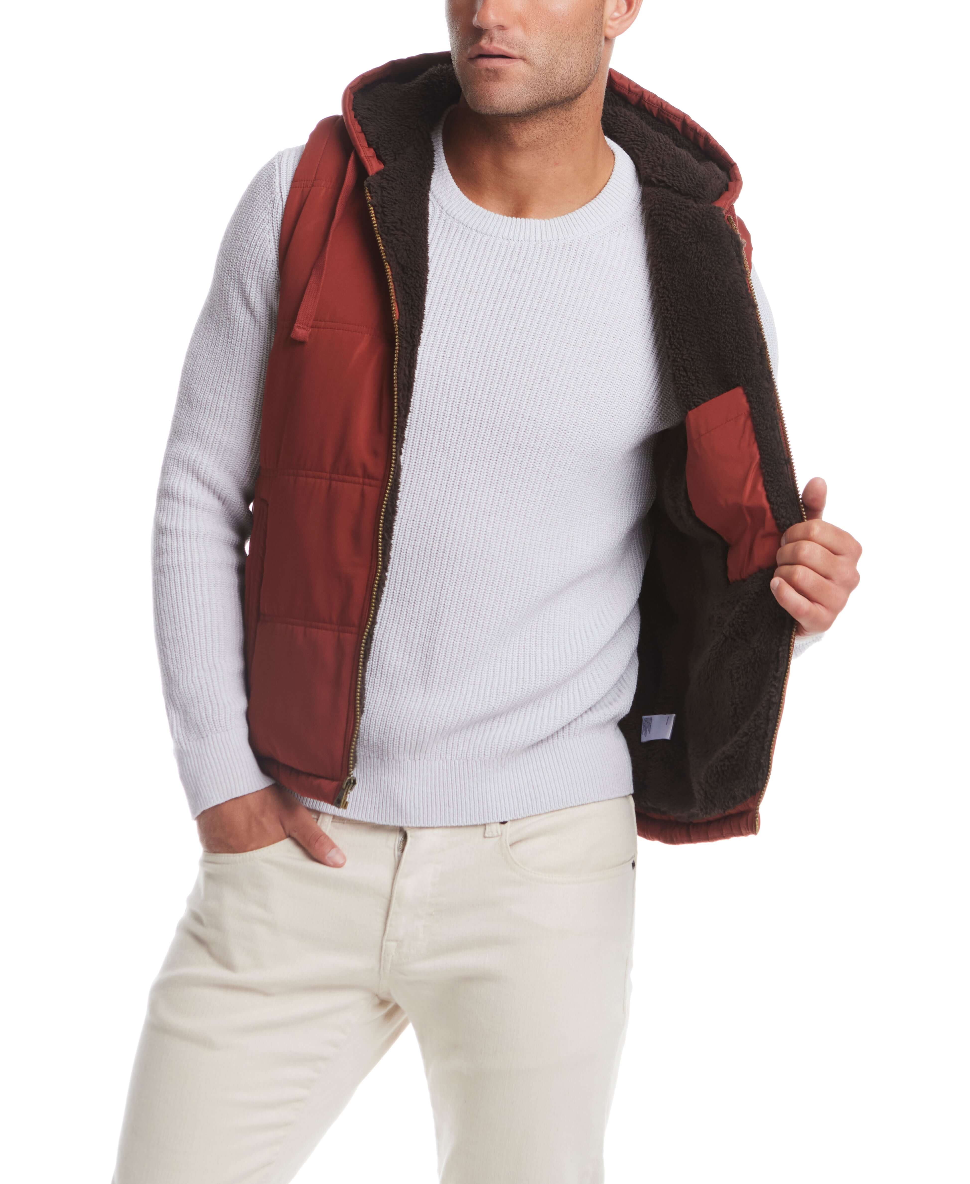 Sherpa Lined Hooded Puffer Vest In Roasted Russet