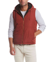 Sherpa Lined Hooded Puffer Vest In Roasted Russet