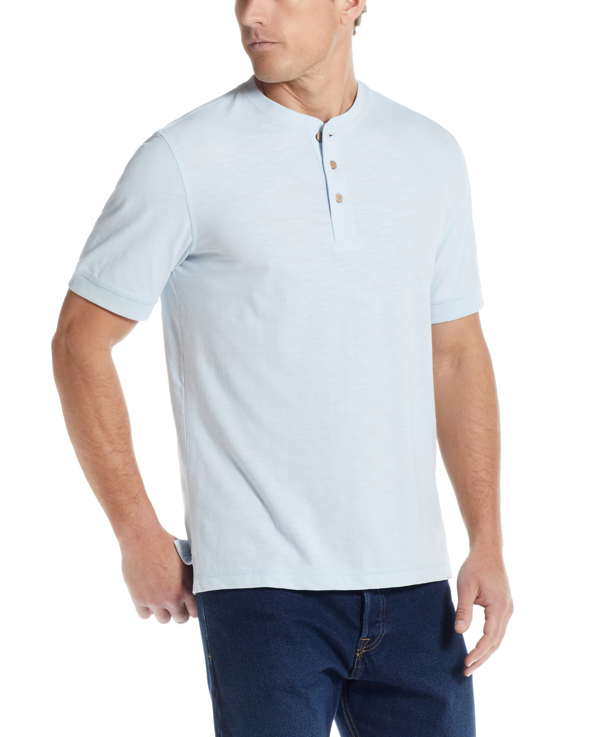 SHORT SLEEVE HENLEY IN SPRING SKY