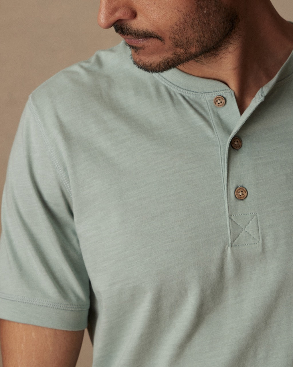 Short Sleeve Melange Henley in Sea Mist Heather